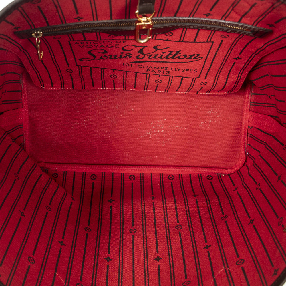 Louis Vuitton Neverfull MM - Picture 9 of 10
